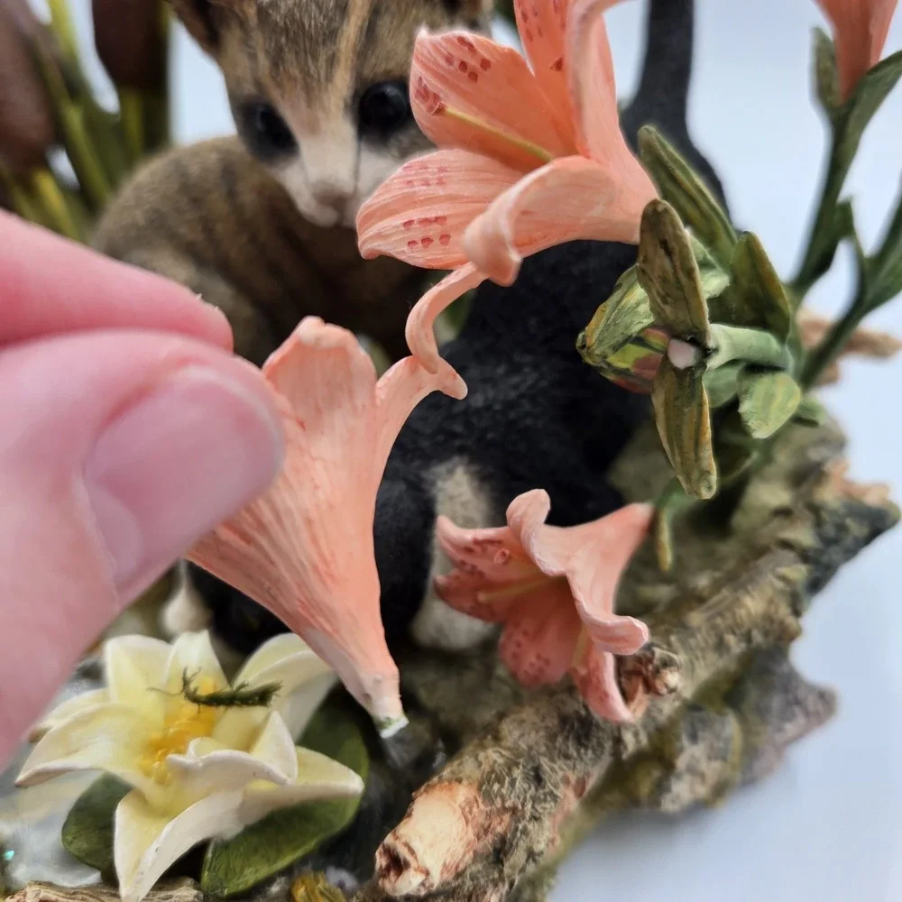 2001‎ Lenox Figurine Afternoon Amazement Kittens Cats Flowers Koi Pond Rare Read